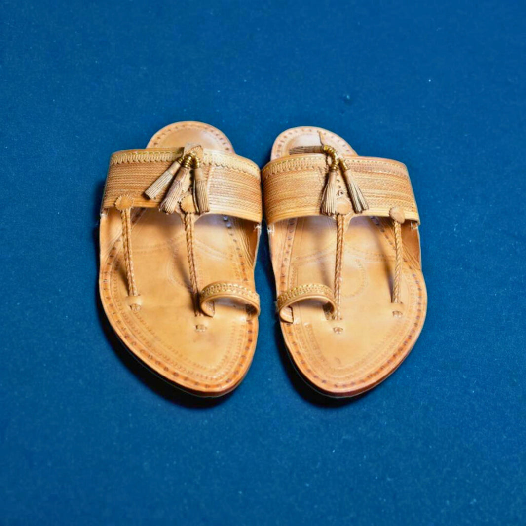 KOLHAPURI CHAPPAL, Kapasi, Gents Leather Footwear, Natural Leather Colour Pack Of 1