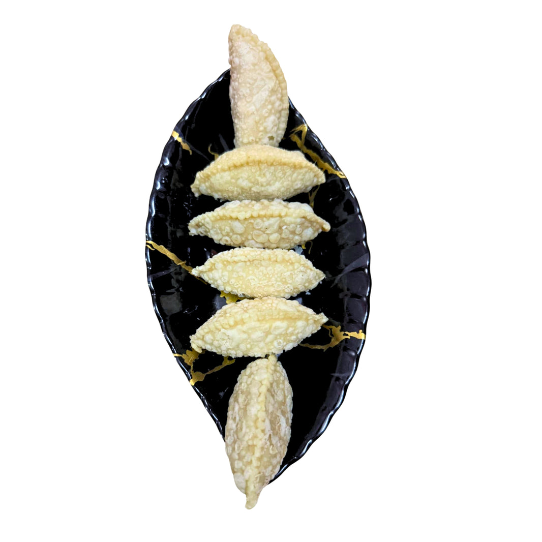MADHURA a sweet dumpling, pastry, or turnover made with a whole wheat flour crust (Karanji) | Homemade | No Added Colour | No Added Flavour | High in Protein | Pack of 500gm