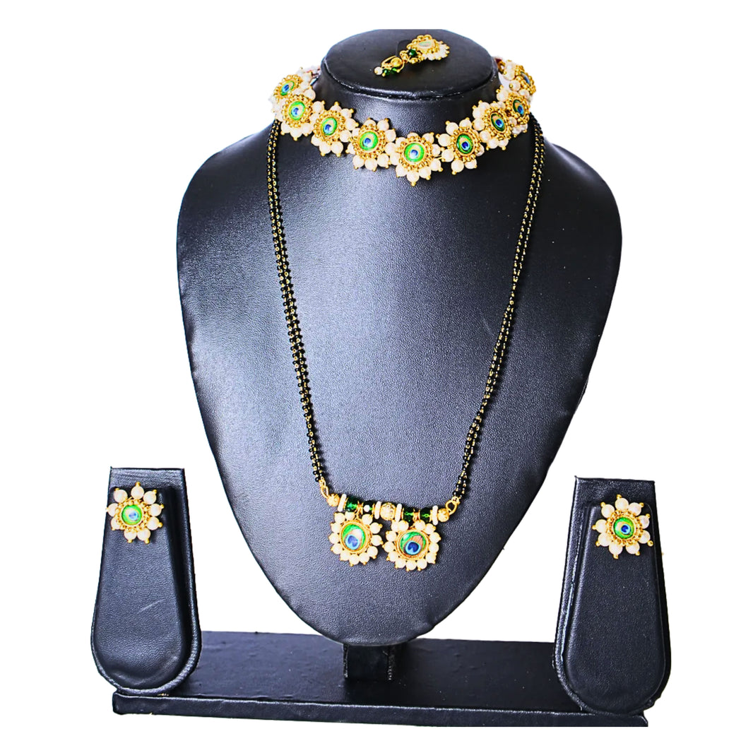 EKTA HANDMADE JEWELLERY Handmade Morpis Har Artificial Necklace Set Pack of 1 Piece Traditional Elegant Lightweight Pearl Crafted Cultural Premium Festive Wear Design