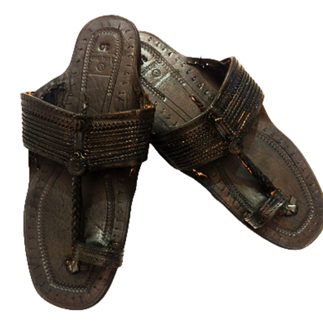 LIDCOM Puda Kapashi Kolhapuri Chappal Genuine Leather Handcrafted Black Traditional Footwear Pack of 1