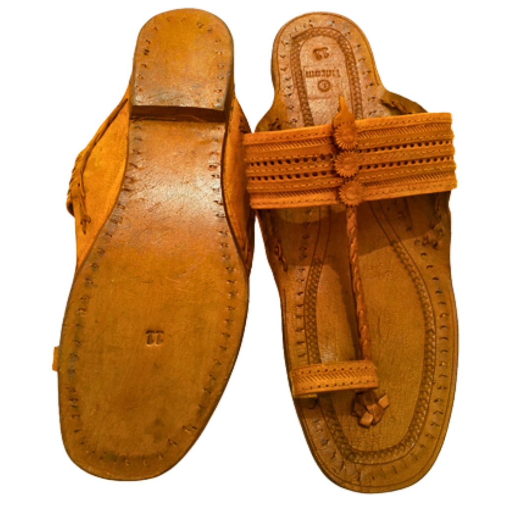 LIDCOM C Design Kolhapuri Chappal GI Tag Genuine Leather Handcrafted Tan Pack of 1