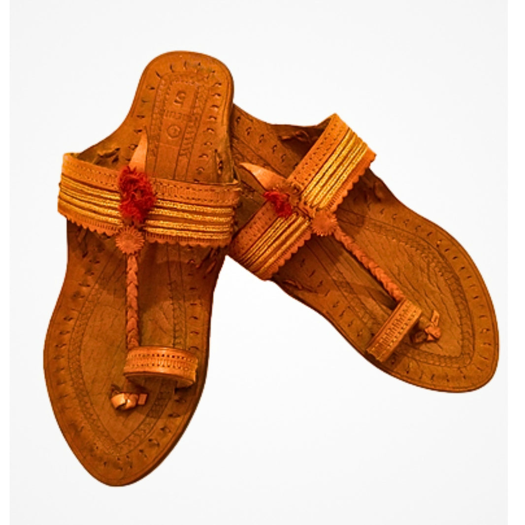 LIDCOM Athani Ladies Kolhapuri Chappal GI Tag Genuine Leather Handcrafted Tan Pack of 1