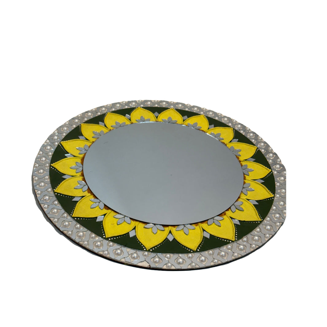 SUJATA CREATIONS Mirror Yellow Border Lippan Art 15 Inch Round Handmade Decorative Wall Showpiece Ethnic Home Decor Pack of 1 Piece