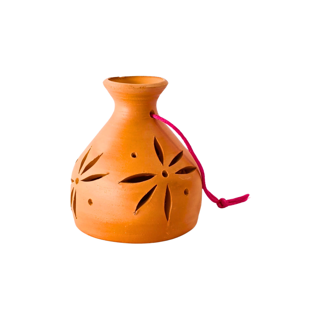 SADGURU ECO FRIENDLY Half Cut Jhakni Kandil, Made By Natural Soil, Local Craftsmanship, Pack Of 1
