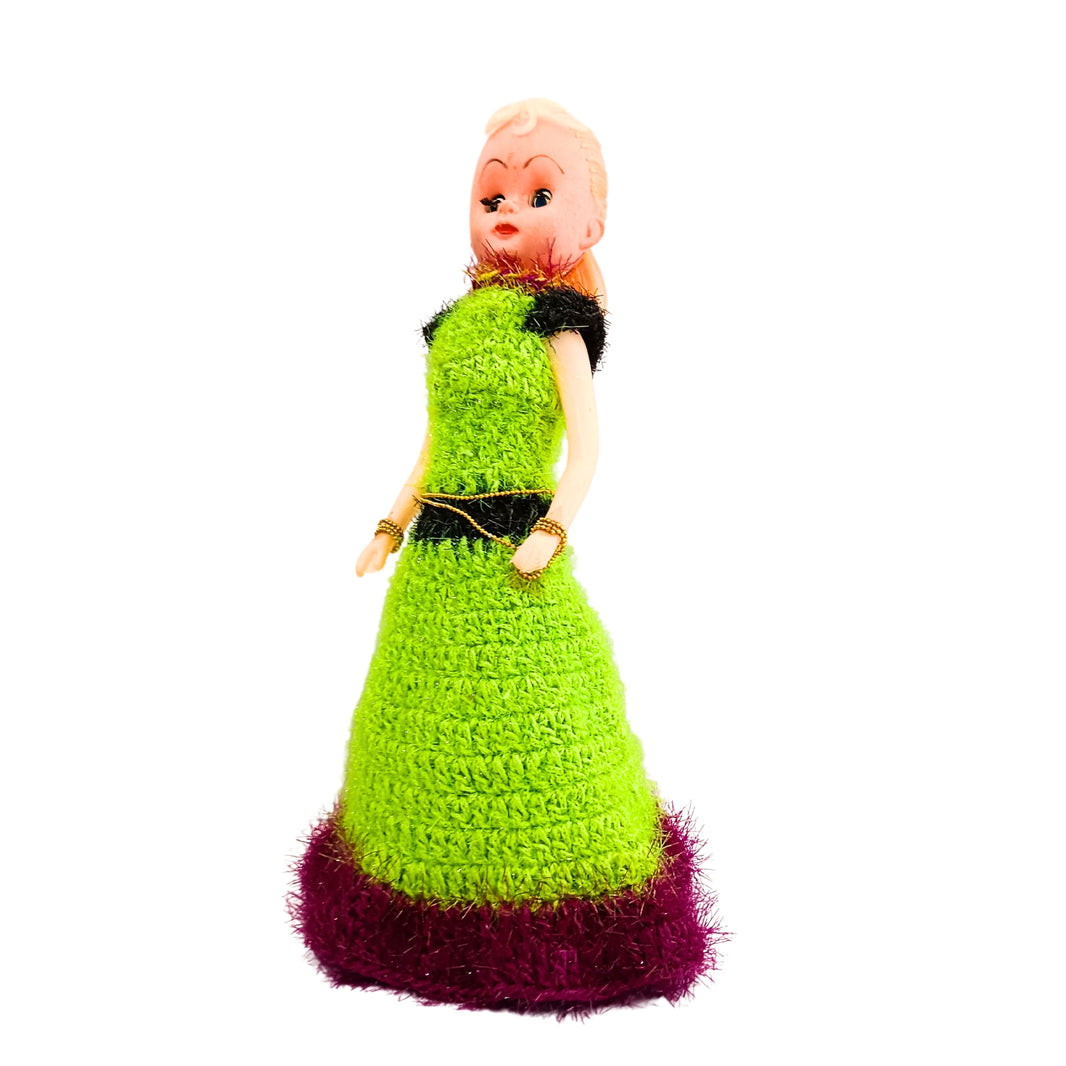 VAISHNAVI Woolen Doll Green, Made By Vaishnavi SHG, Pack Of 1 Piece