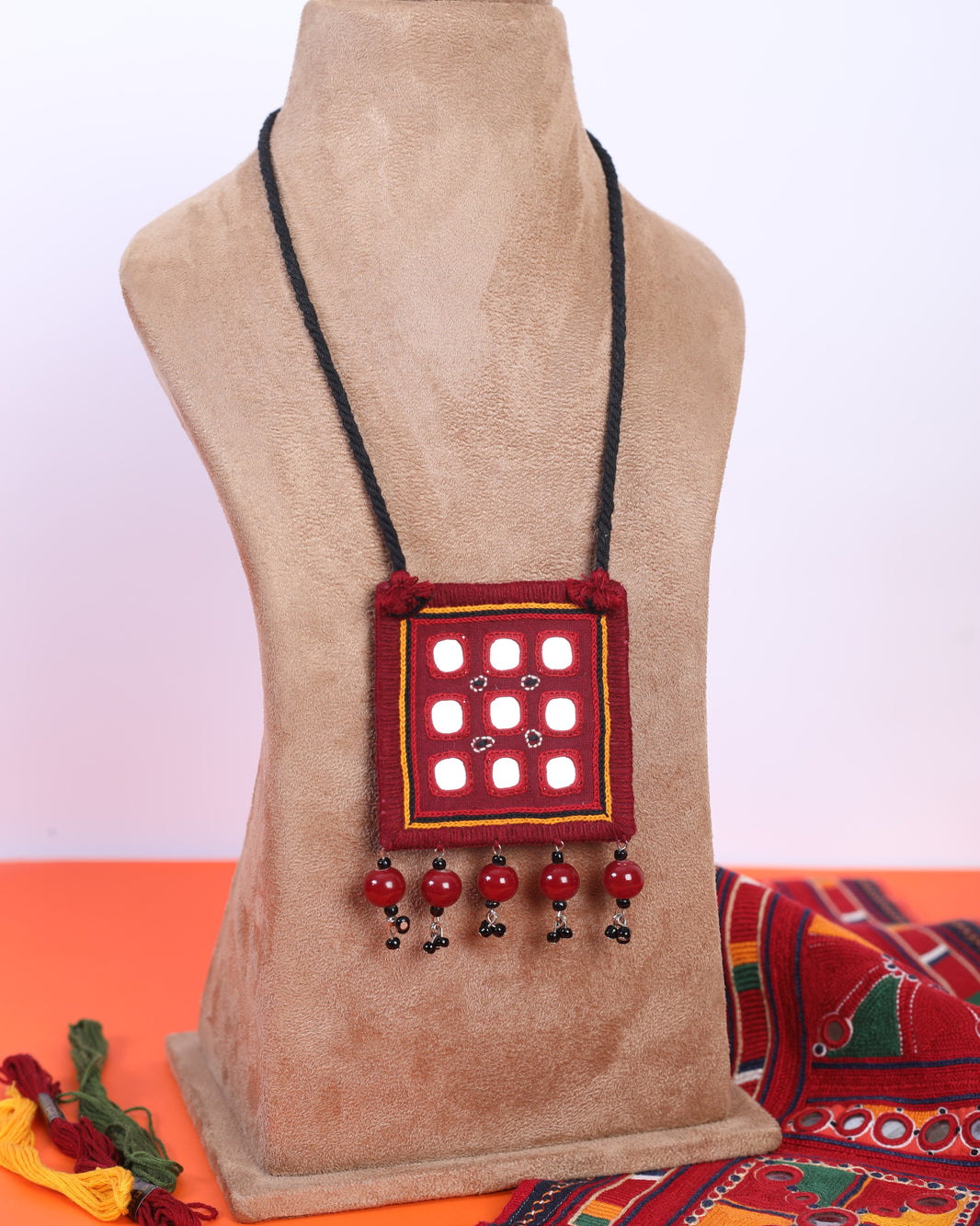 PENO Nine Glass Jewellery Pack Of 1 Item Handcrafted Banjara Jewellery Nine Glass Elements Colourful Traditional Folk Ethnic Styling