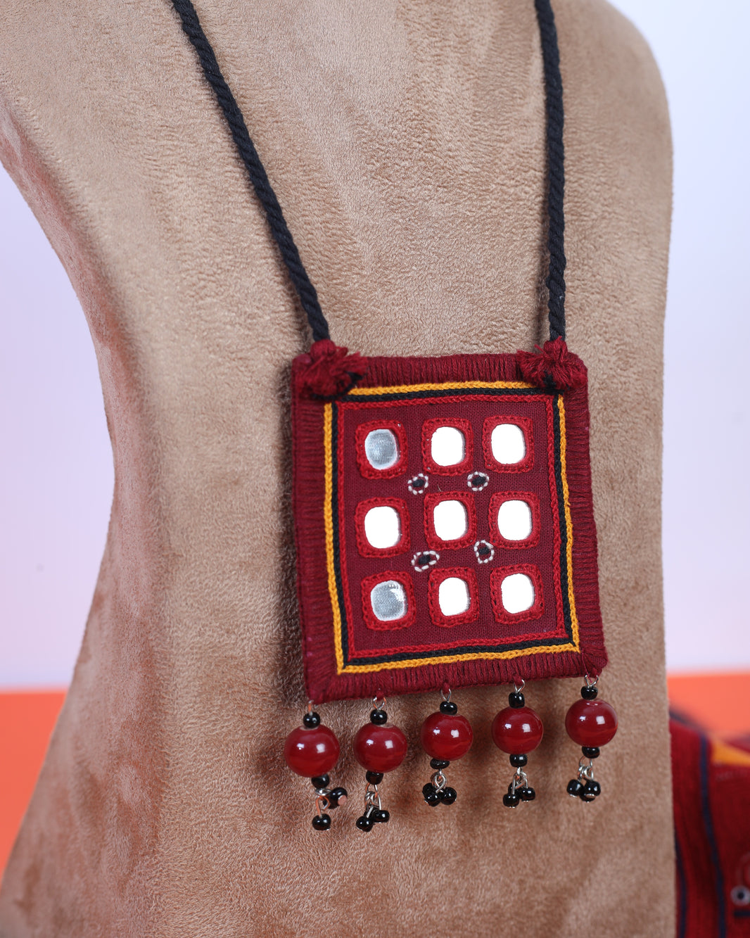 PENO Nine Glass Jewellery Pack Of 1 Item Handcrafted Banjara Jewellery Nine Glass Elements Colourful Traditional Folk Ethnic Styling
