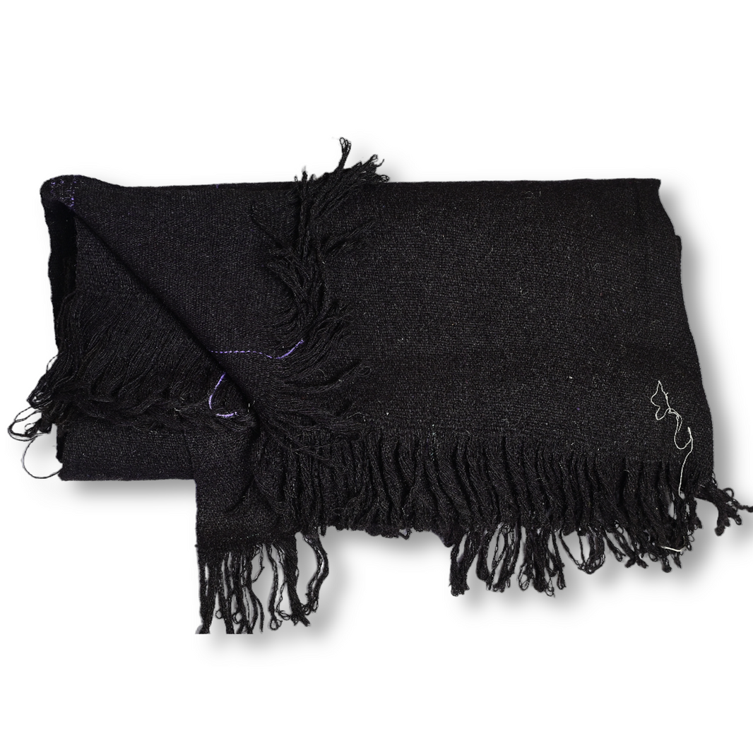 AHILYADEVI SHG Black Line Ghungadi, Made By Natural Sheep Wool, Traditional Item, Pack Of 1 No, 10ft