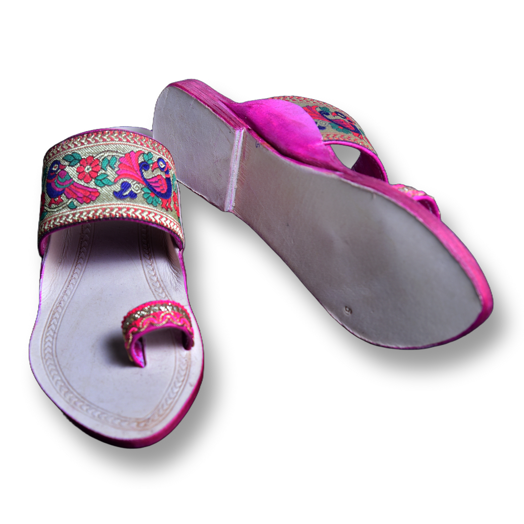 KOLHAPURI CHAPPAL, Kolhapuri Morani Paithani Ladies Leather Footwear, Pink White Colour Pack Of 1